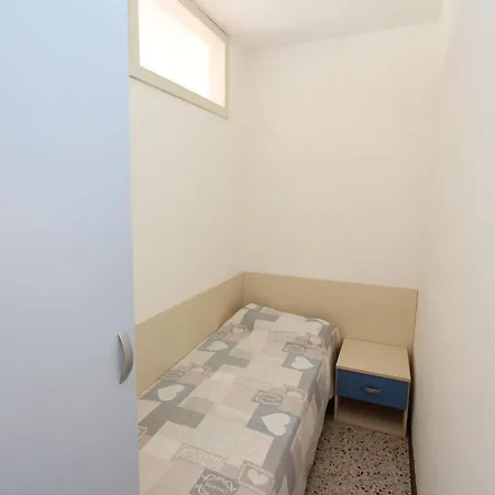 Cozy Flat 80mt From The Bibione