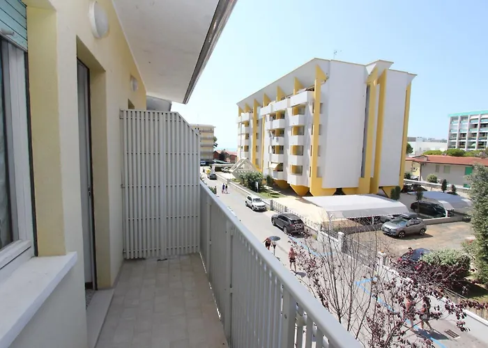 Cozy Flat 80mt From The Appartamento Bibione