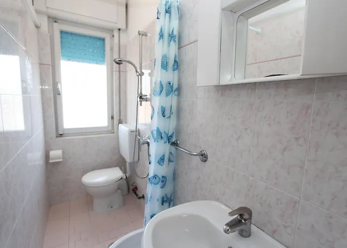 Cozy Flat 80mt From The *